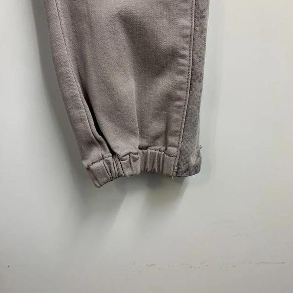 Paige Women's‎ Mayslie Jogger Light Gray Mid Rise Zip Hem Stretch Pants Size 26 - Picture 5 of 14